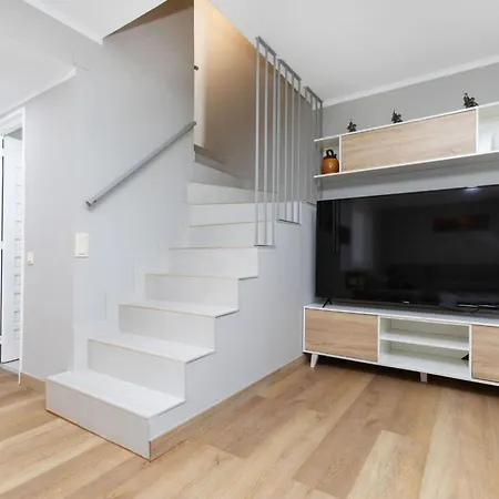 Yoli By Interhome * Miami Playa